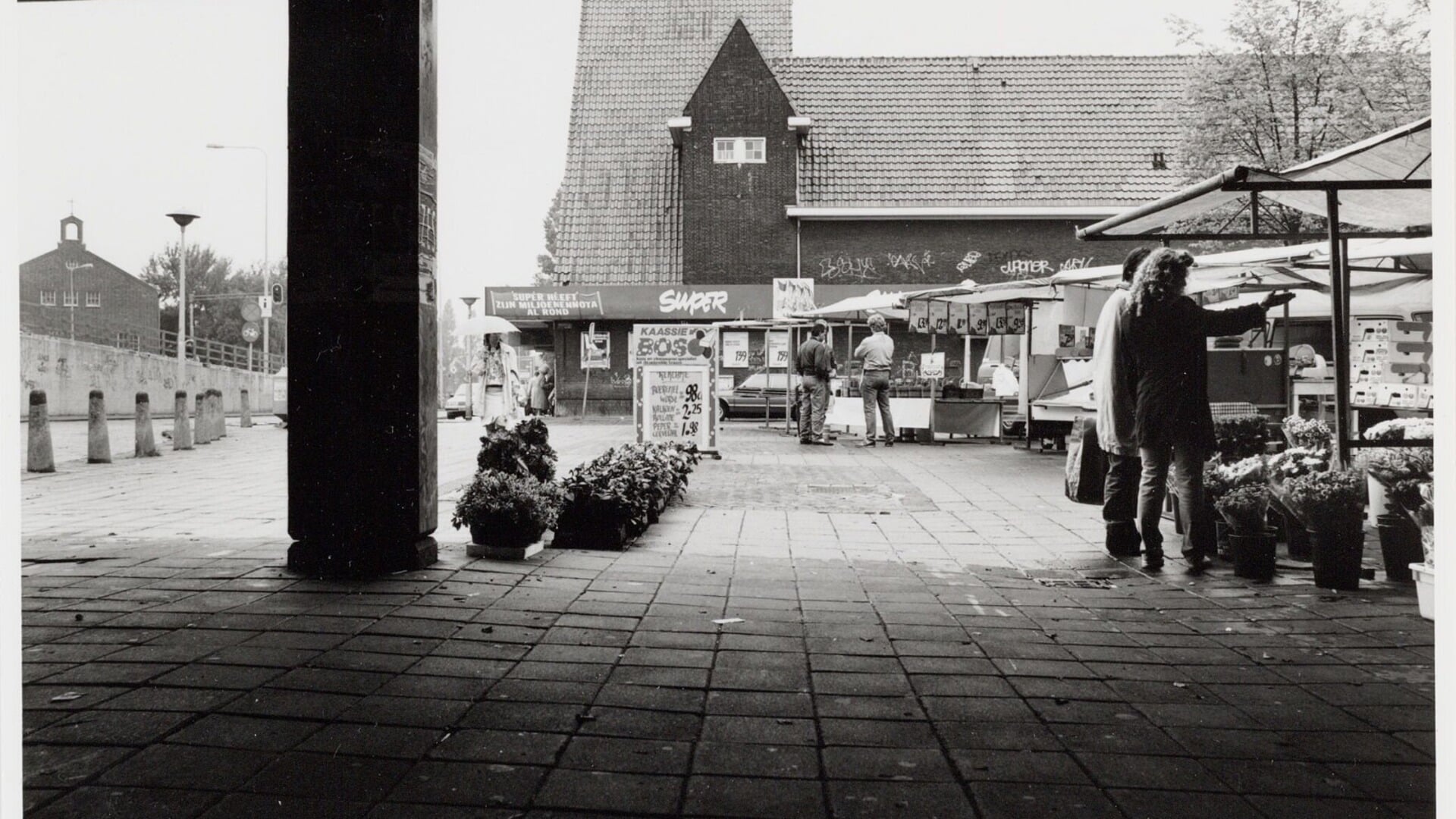 Tijdelijke Verplaatsing Van Der Pekmarkt Al Het Nieuws Uit Amsterdam