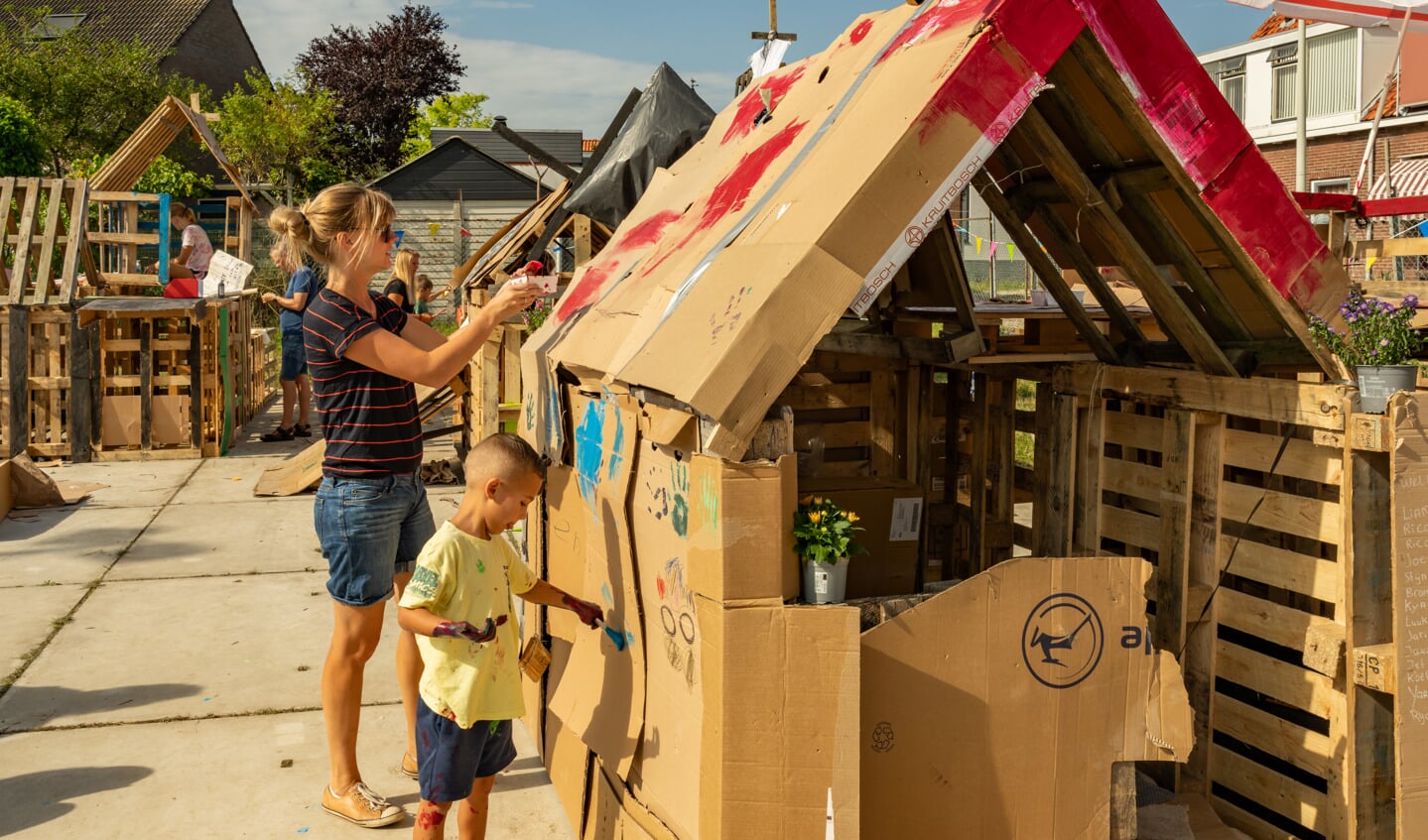 Zuidlandse Huttenbouwdagen Op Nieuwe Locatie Een Succes Adverteren