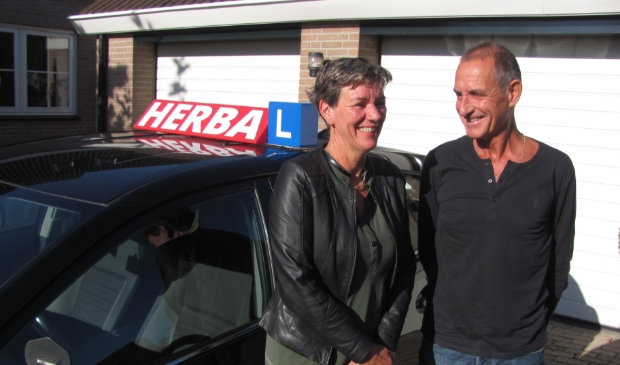 Autorijschool Herba stopt na 57 jaar: ‘Altijd enorm genoten van rijles geven’