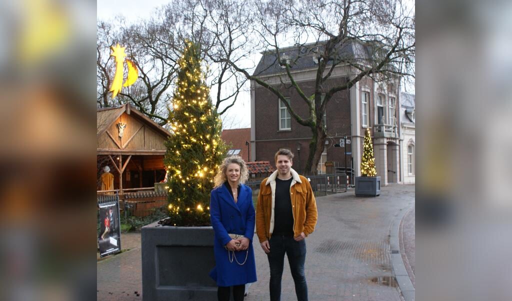 Verlichte Kerstbomen In Centrum Gemert Proef Met Mobiel Groen Uw