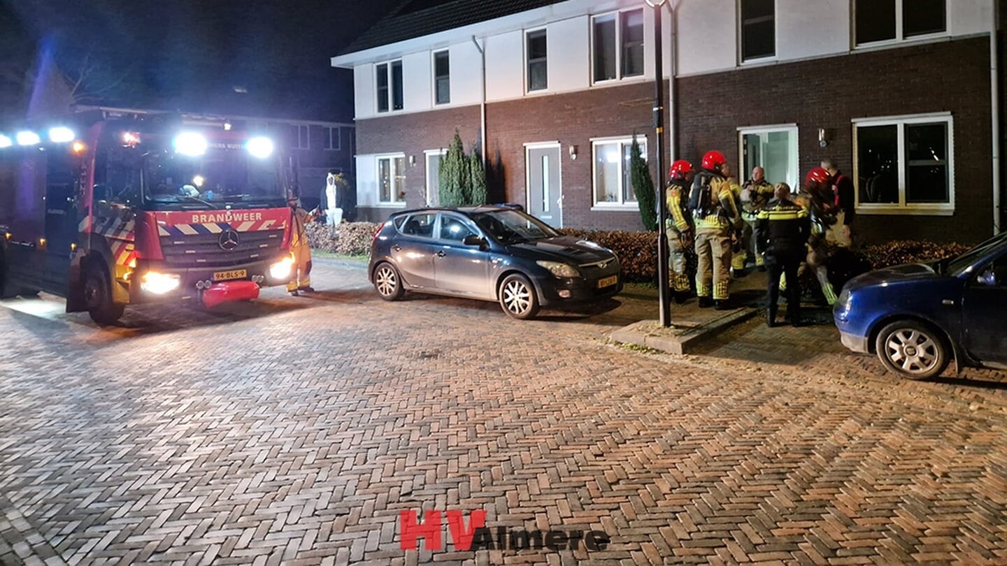 Explosie bij lege woning in Nobelhorst Almere DEZE WEEK Dé krant