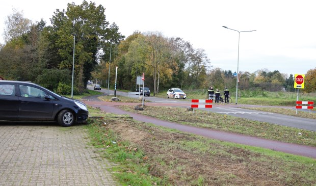 Fietster gewond door aanrijding op de Middelweg in Molenhoek