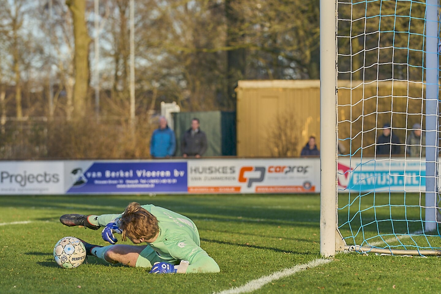 HVCH In Blessuretijd Onderuit Als Je M Niet Winnen Kan Moet Je M