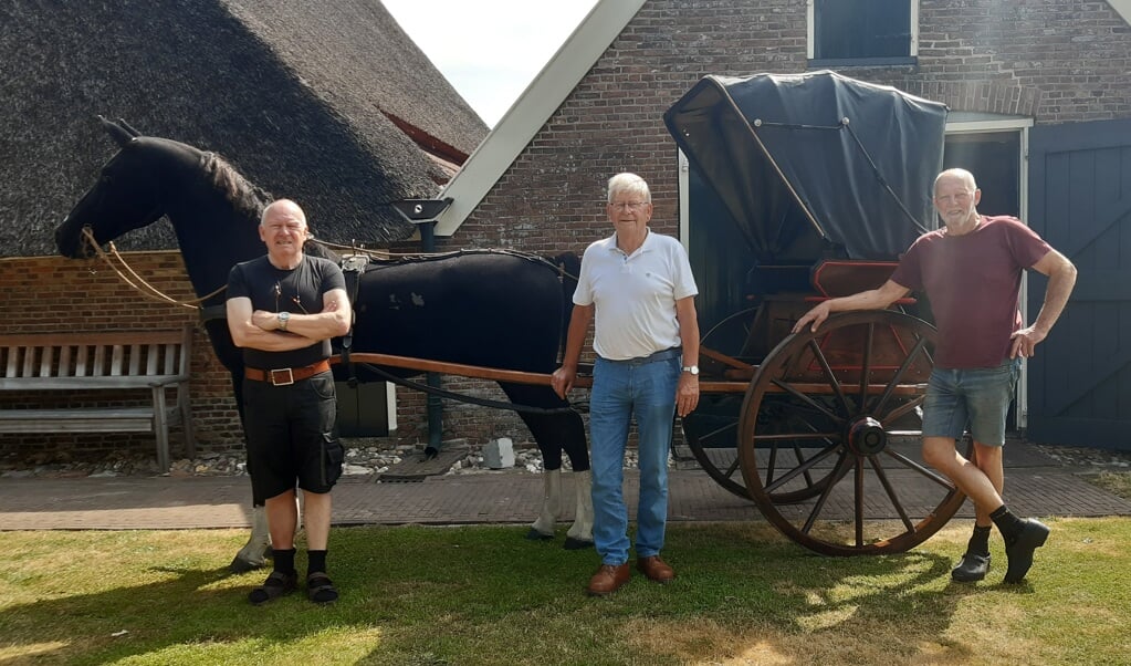 Een Meer Dan Honderd Jaar Oude Tilbury Gerestaureerd