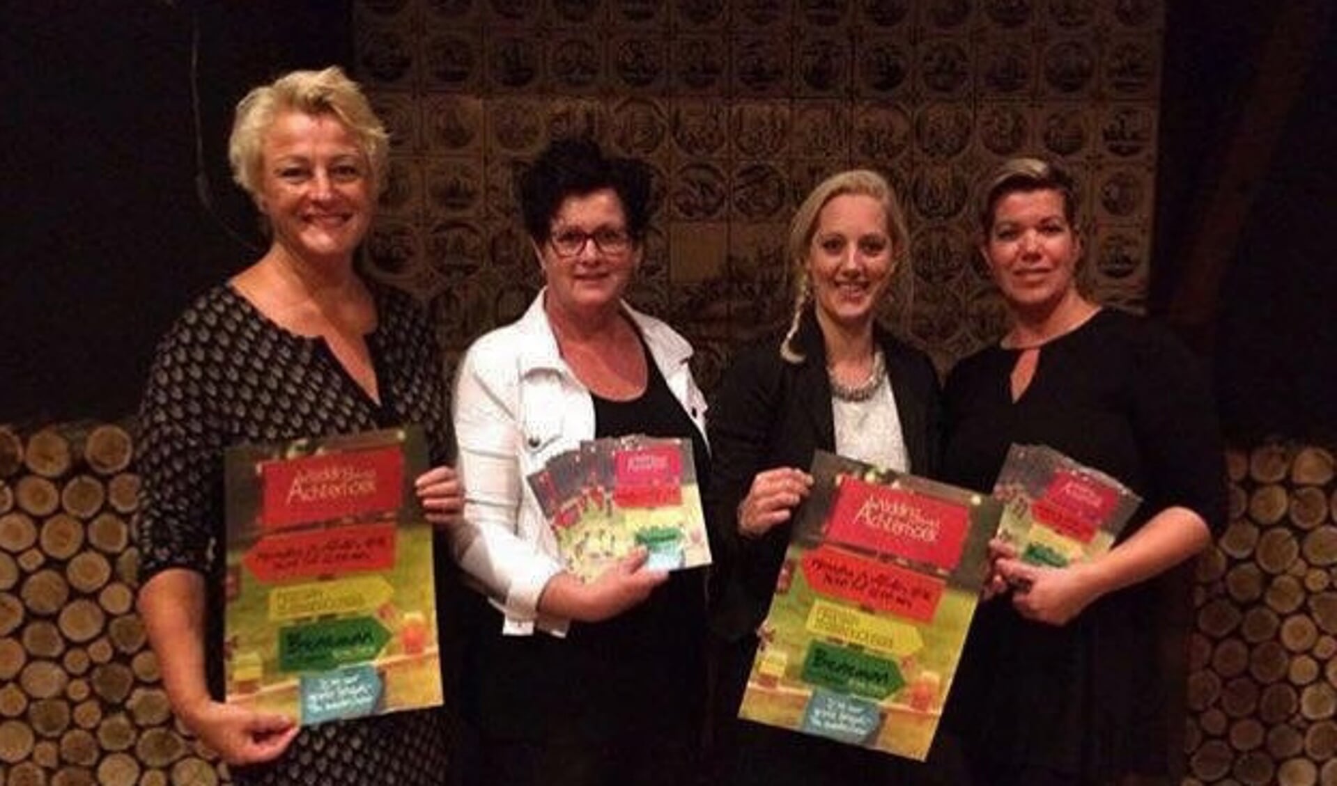 De organiserende dames Georgette Wekking, Petra Hoog Antink, Ellen Kroekenstoel en Petra Krabben. Foto: PR