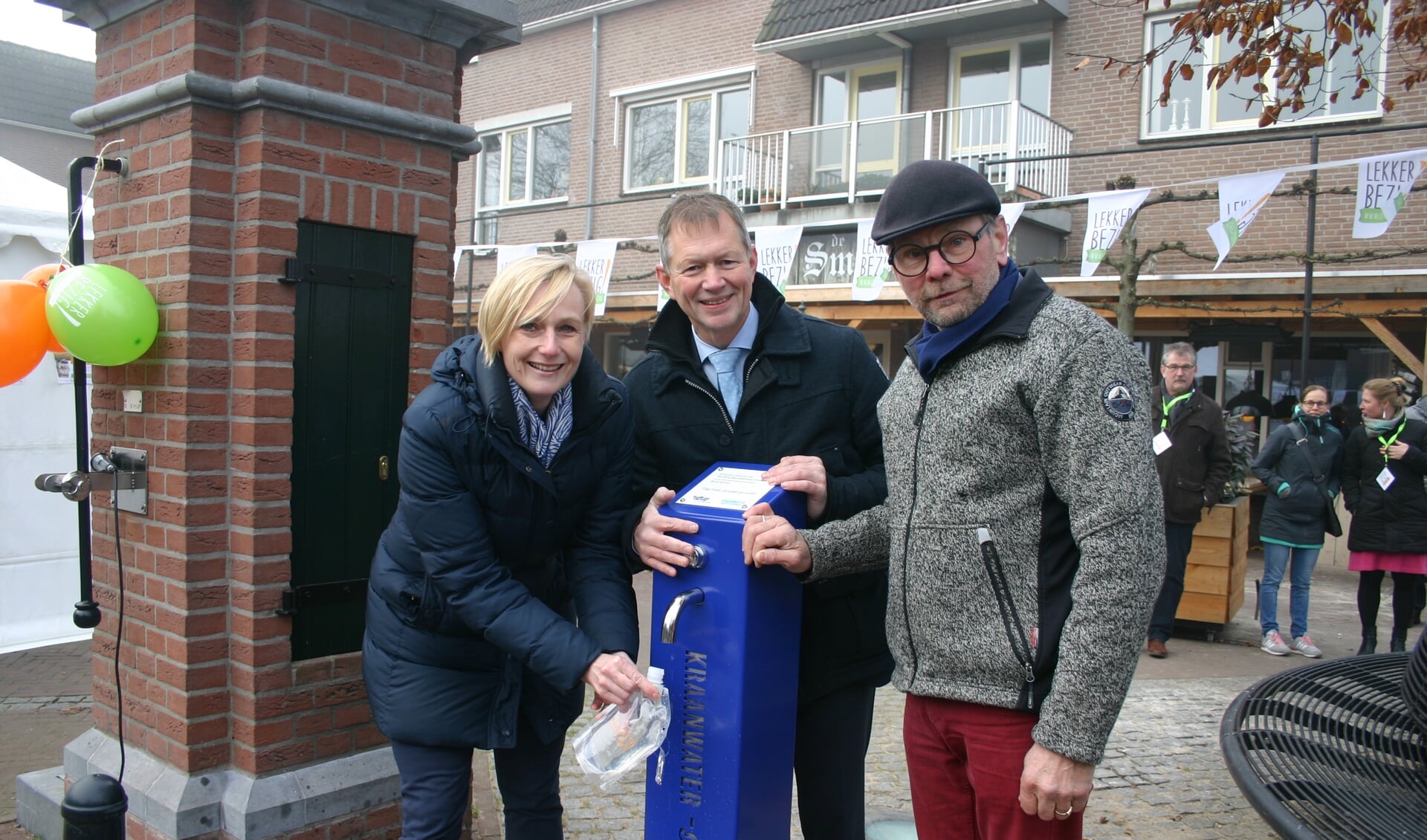 Tijdens 'Lekker Bezig' werd ook het watertappunt officieel geopend