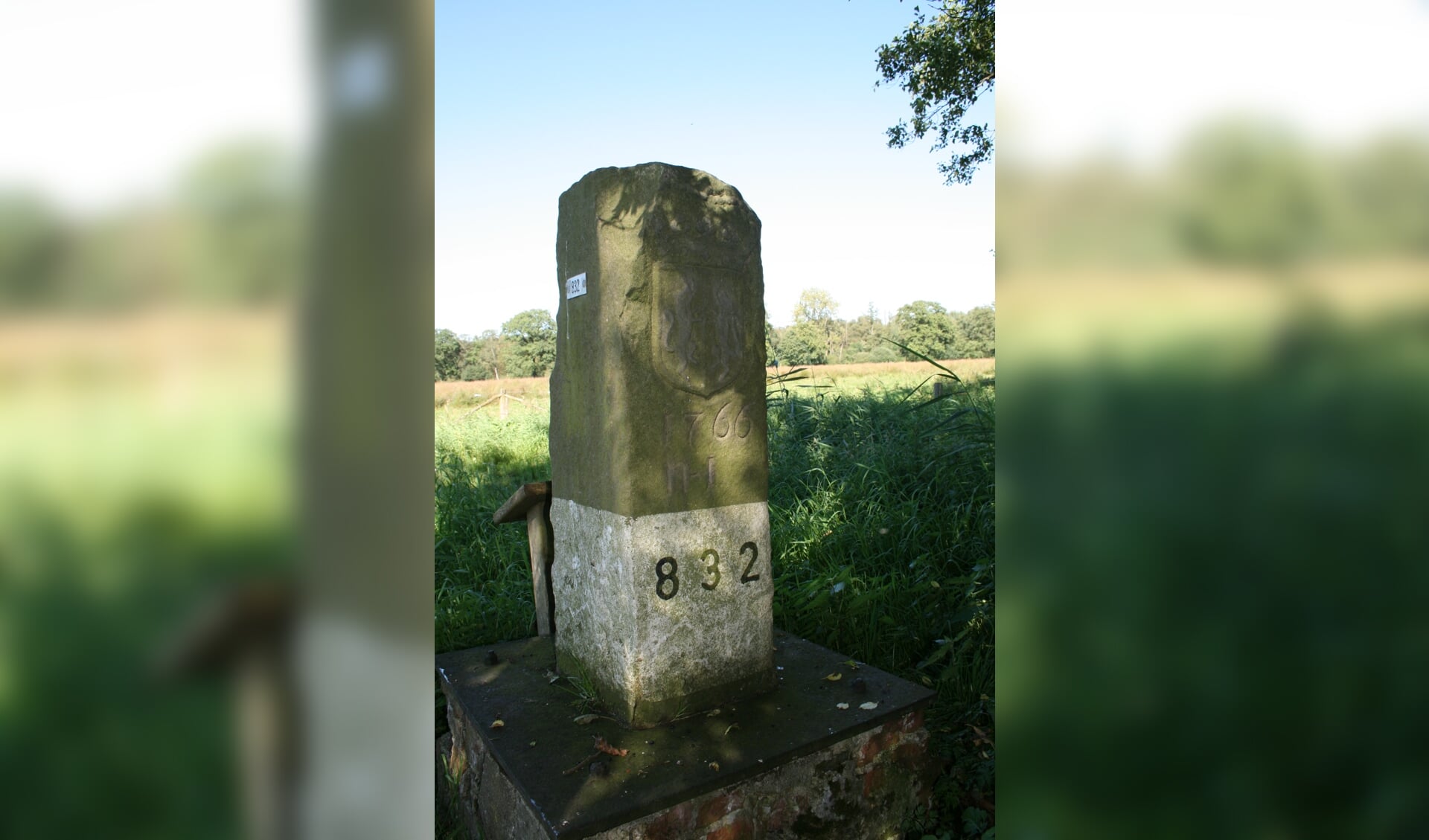 Grenssteennummer 1 bij Oldenkotte/Wennewick. Deze steen is eerst in 1773  geplaatst nadat Overijssel
