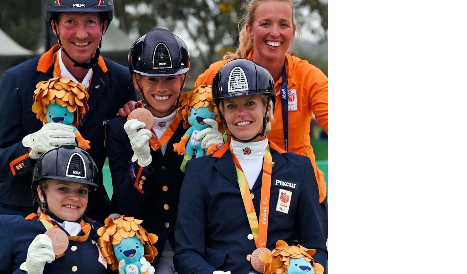 Joyce Heuitink met haar sporters. Foto: PR