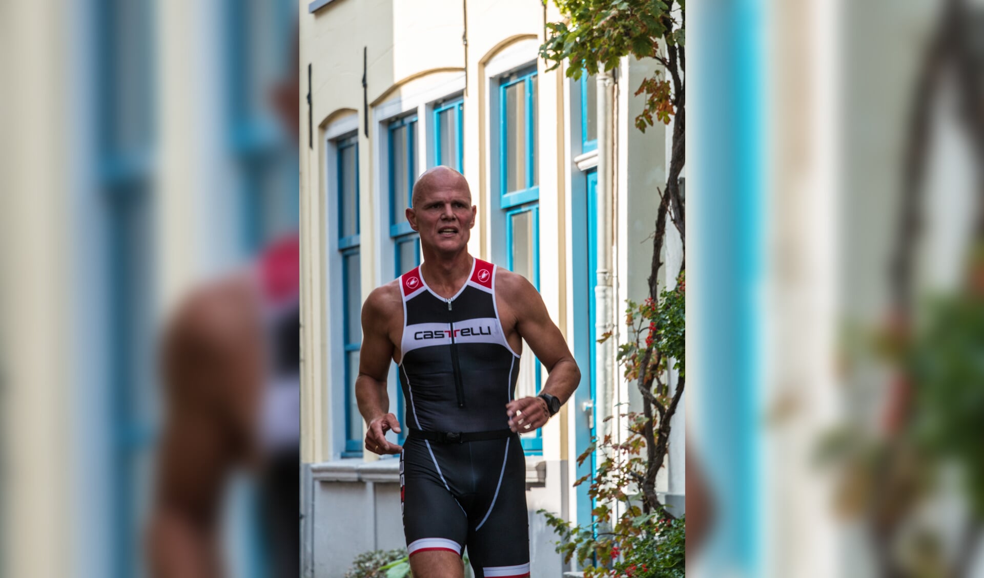 Hardlopen door de binnenstad. Foto: Achterhoekfoto.nl/Henk Derksen