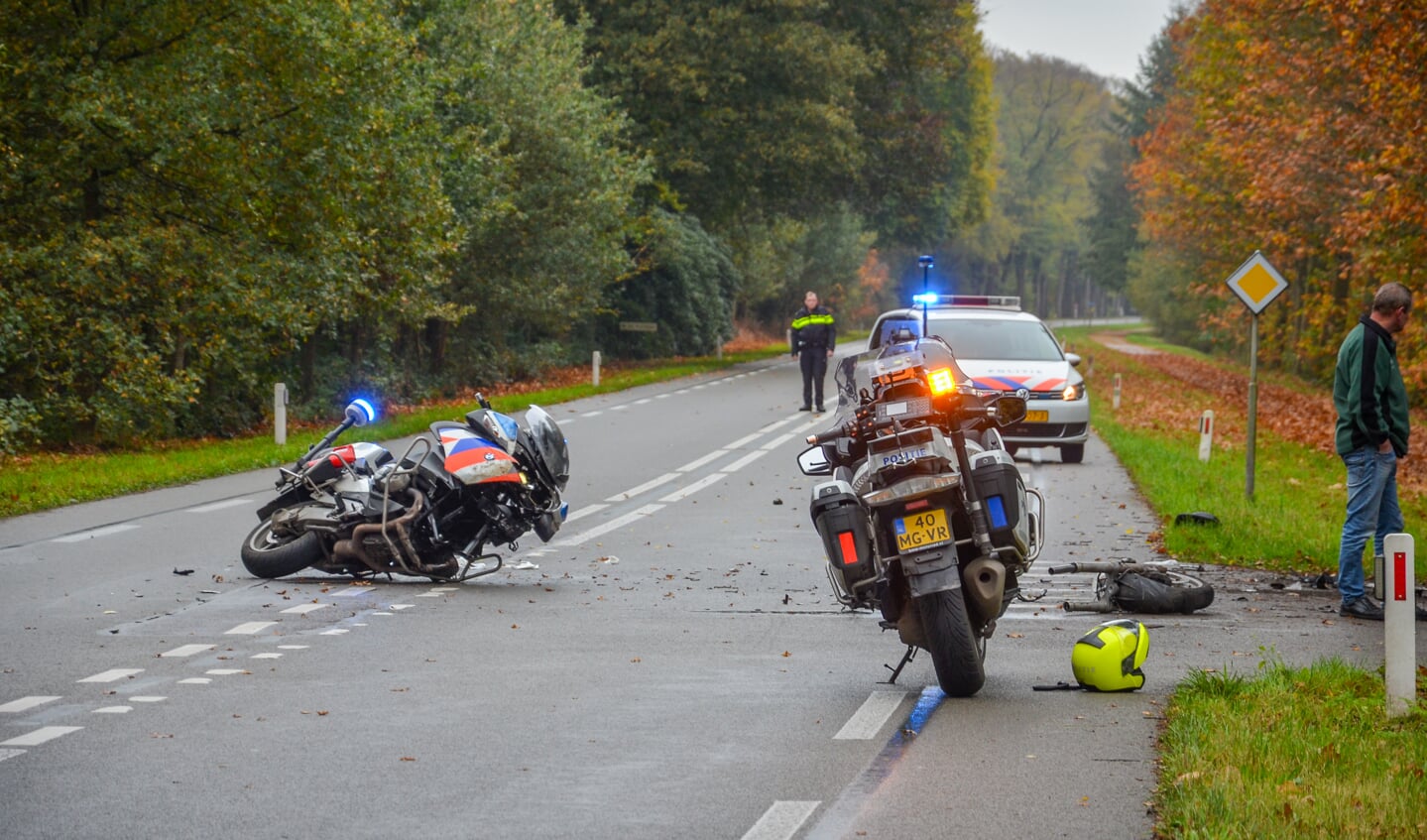 Ongeval op de Ruurloseweg in Vorden. Foto: GinoPress