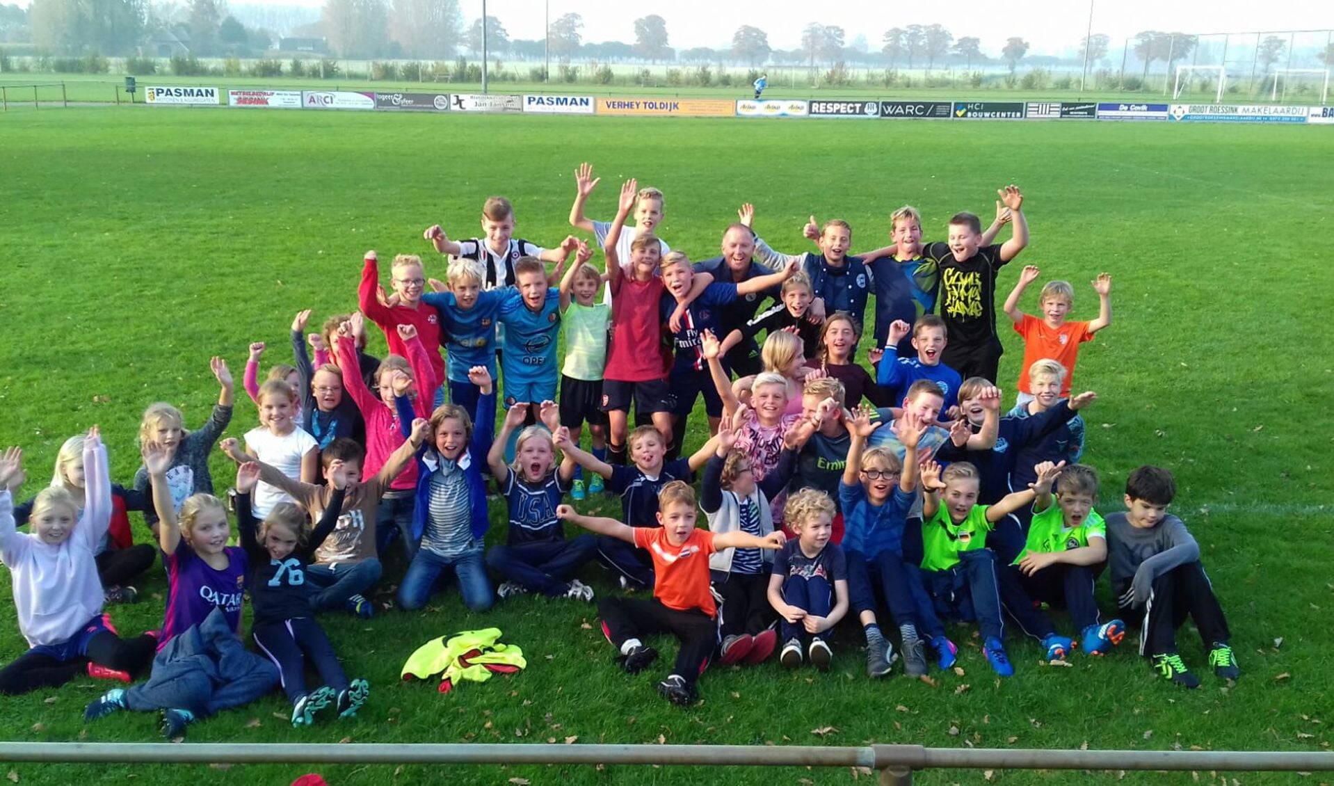 Een grote groep kinderen van Basteom genoten van de herfstinstuif. Foto: PR