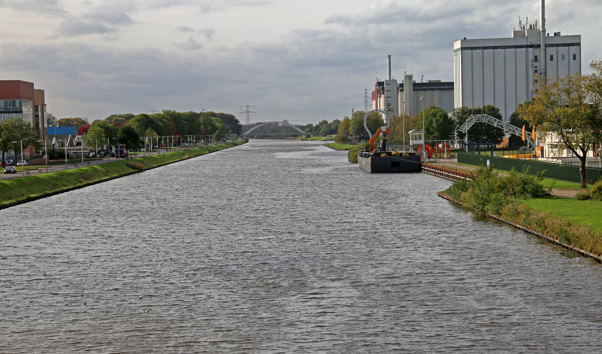 Het Twentekanaal bij Lochem. Foto: GinoPress
