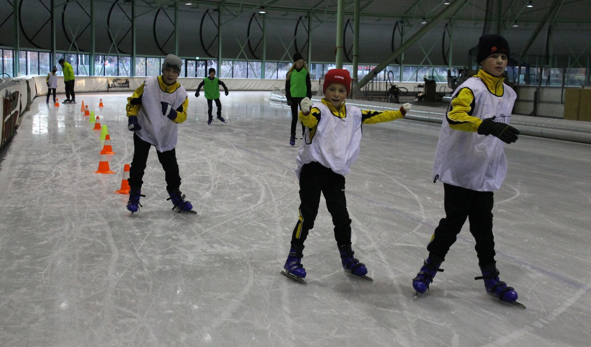 Kinderen uit Beltrum, Rekken een Eibergen kunnen meedoen met schaatslessen. Foto: PR SFB