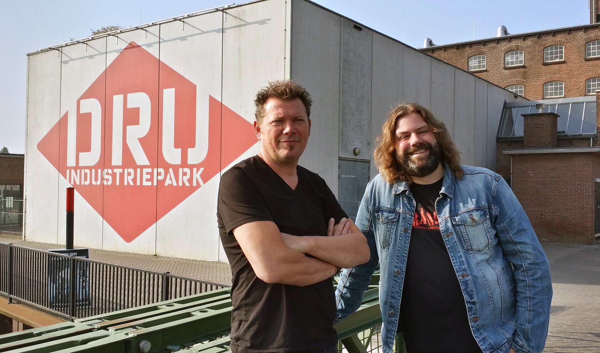 Erik Ramaker en Johan Godschalk zijn enthousiast over het nieuwe concept Metal on Metal. Foto: Gerwin Nijkamp