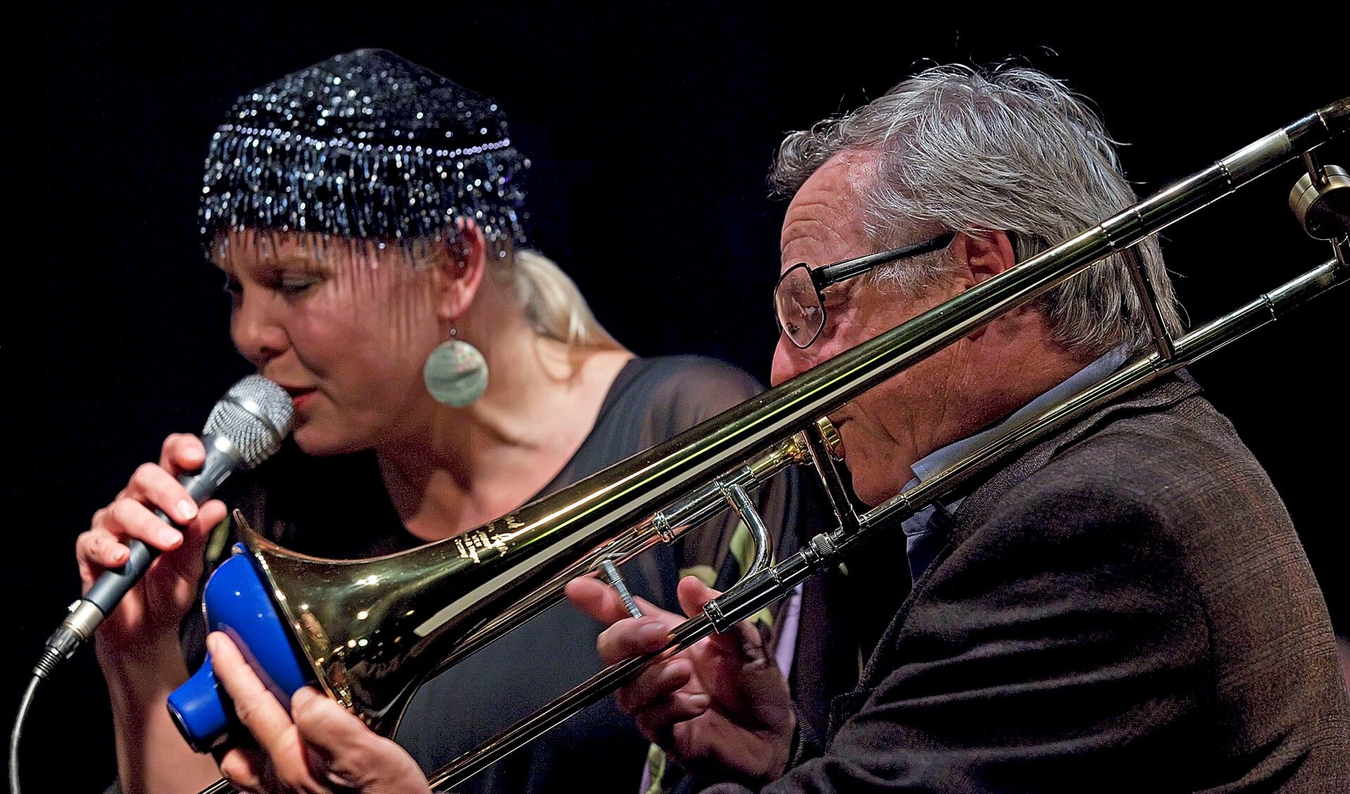 Masha Bijlsma met trombonist Bart van lier. Foto: PR
