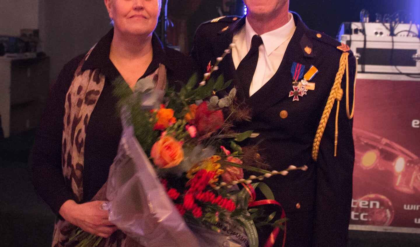 Een trotse Carlo Bekke naast zijn vrouw Jolanda. Foto: Bram Beckmans