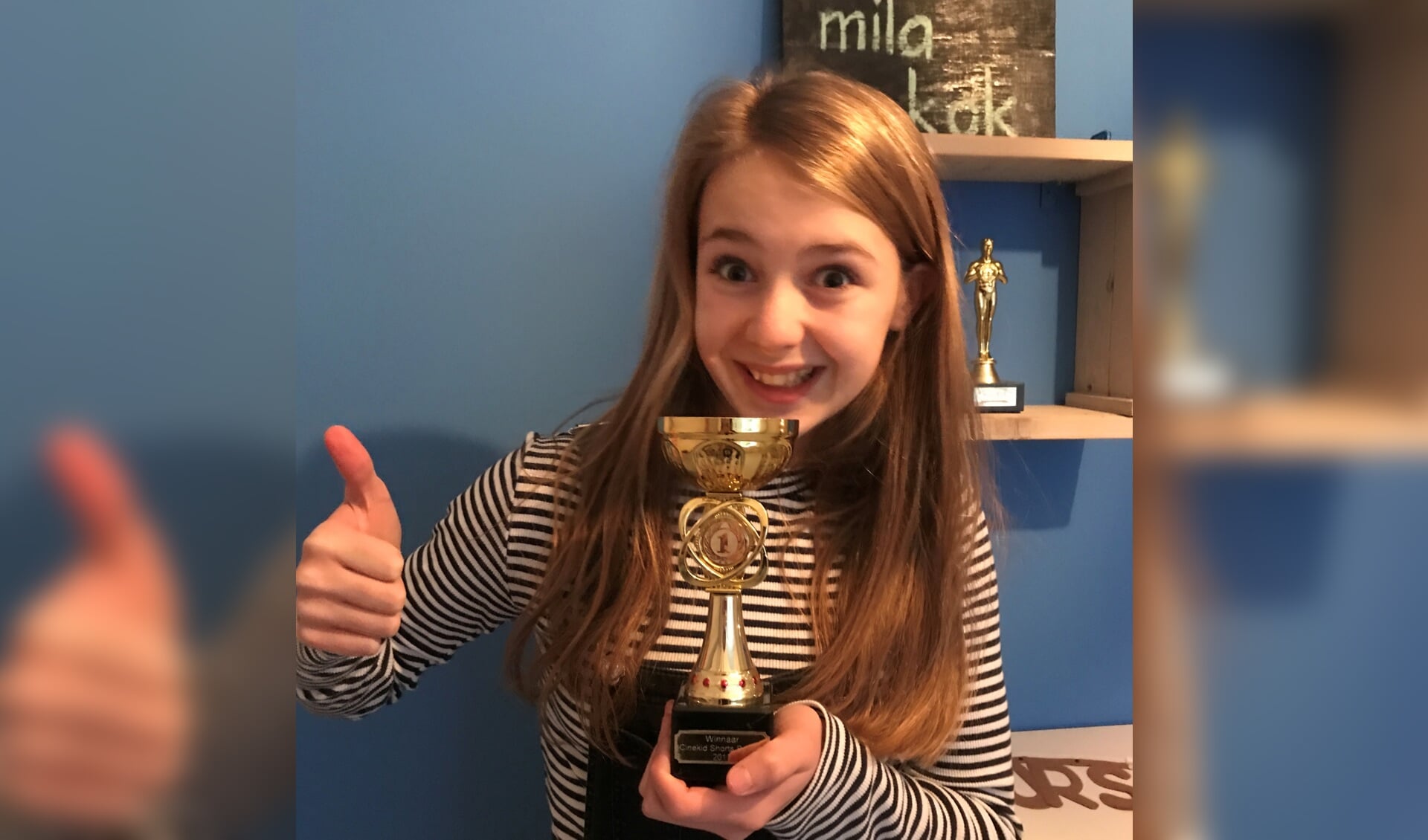 De 11-jarige Mila Kok uit Zutphen is de trotse winnaar geworden van het Cinekid filmfestival shorts. Foto: PR
