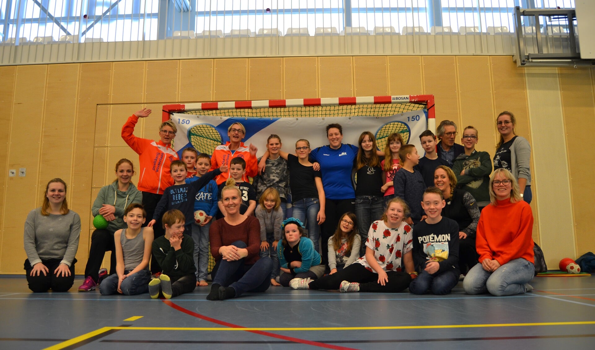 Enthousiaste sporters bij G-sportinstuif. Foto: Karin Stronks