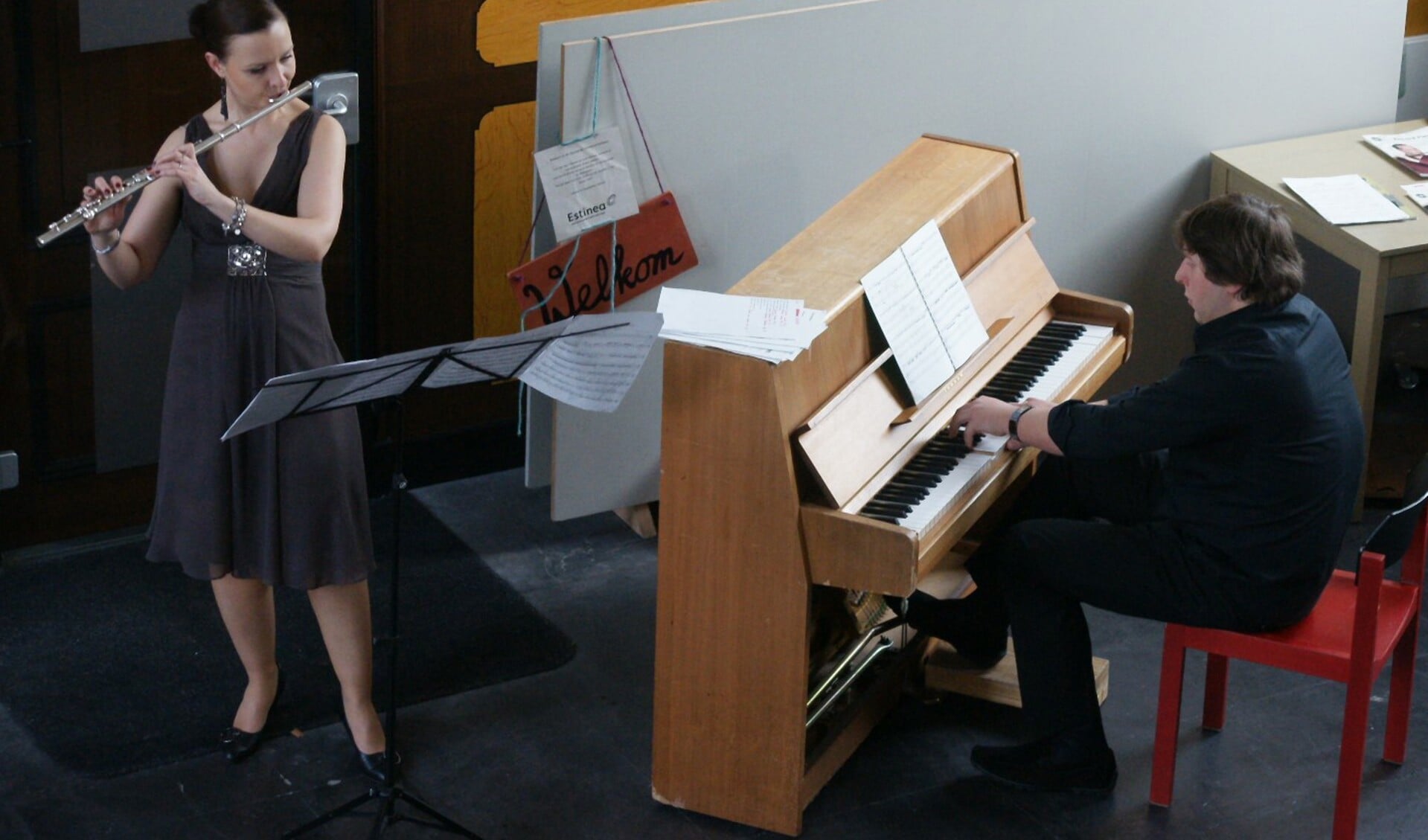 Magdalena Kadziolka (dwarsfluit) en Christo Guenov (piano). Foto: PR