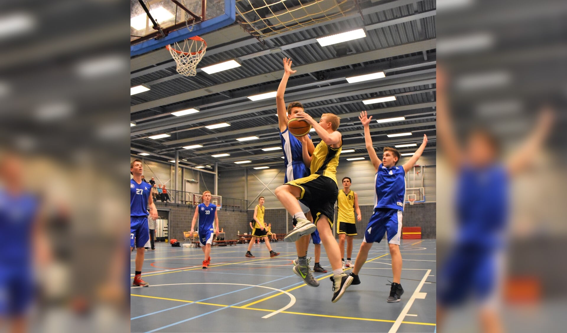 Mace Rout U18-2 gaat naar de basket tegen VBV Veenendaal. Foto: PR
