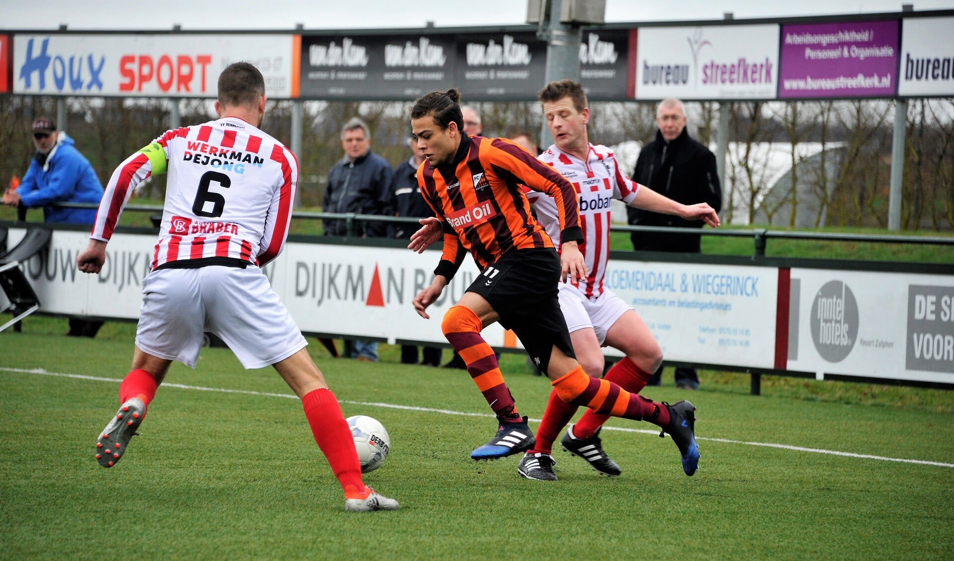 FC Zutphen boekte een knappe 1-0 overwinning op hoogvlieger Bennekom. Foto: Hans ten Brinke