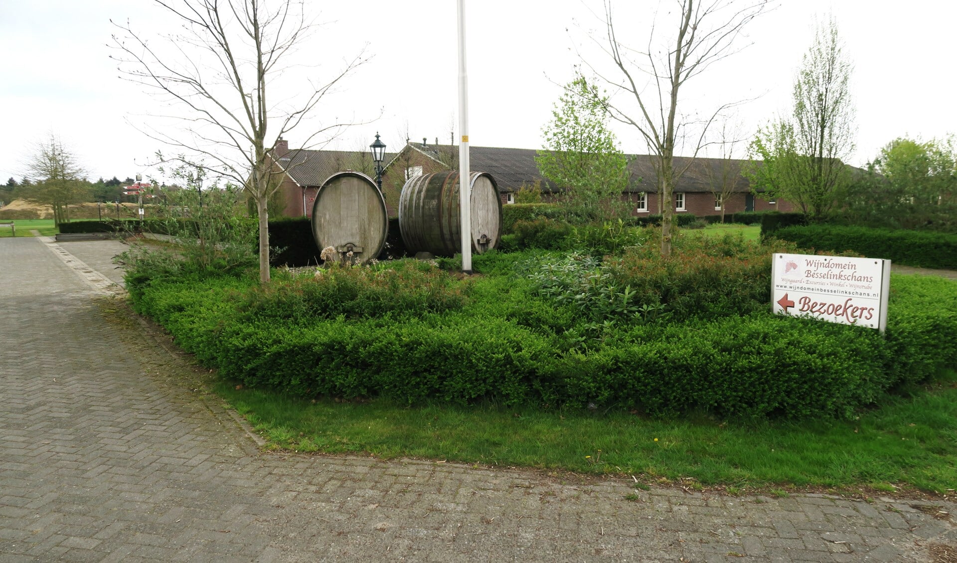 Het Wijndomein Besselinkschans is in handen van De Feestfabriek BV. Foto: Theo Huijskes