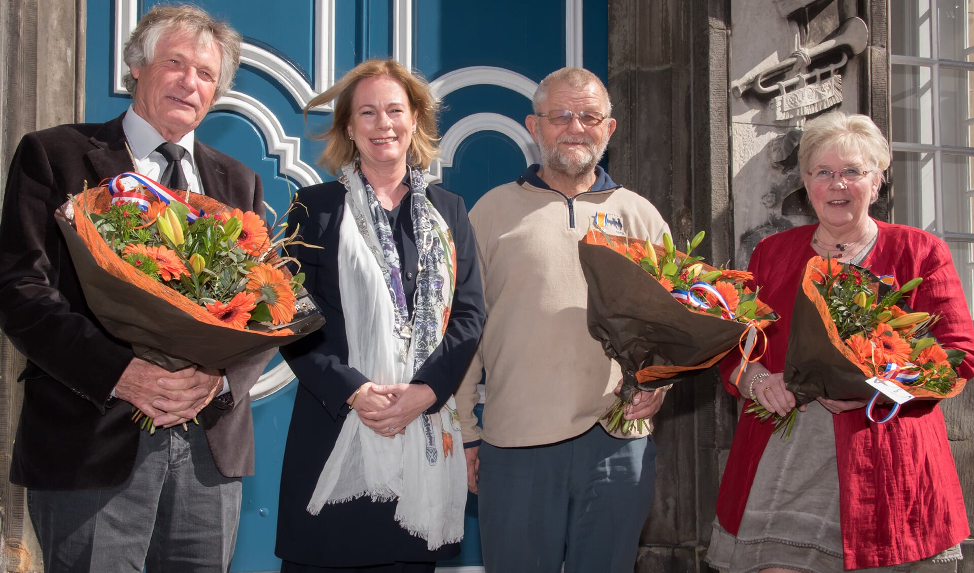 V.l.n.r.: Joop Vreman, burgemeester Annemieke Vermeulen, Marten Zwiep en José Pelgrim-Versteegen. Foto: PR