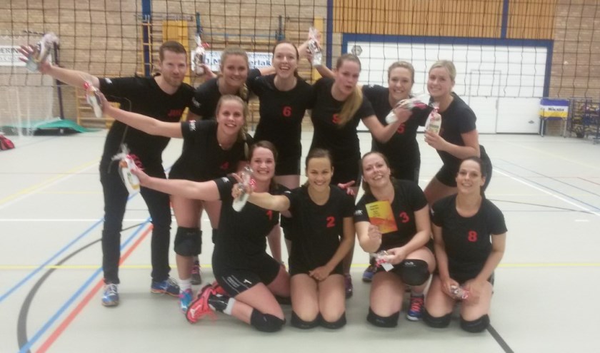 De kampioenen van WIK dames 2. Foto: PR