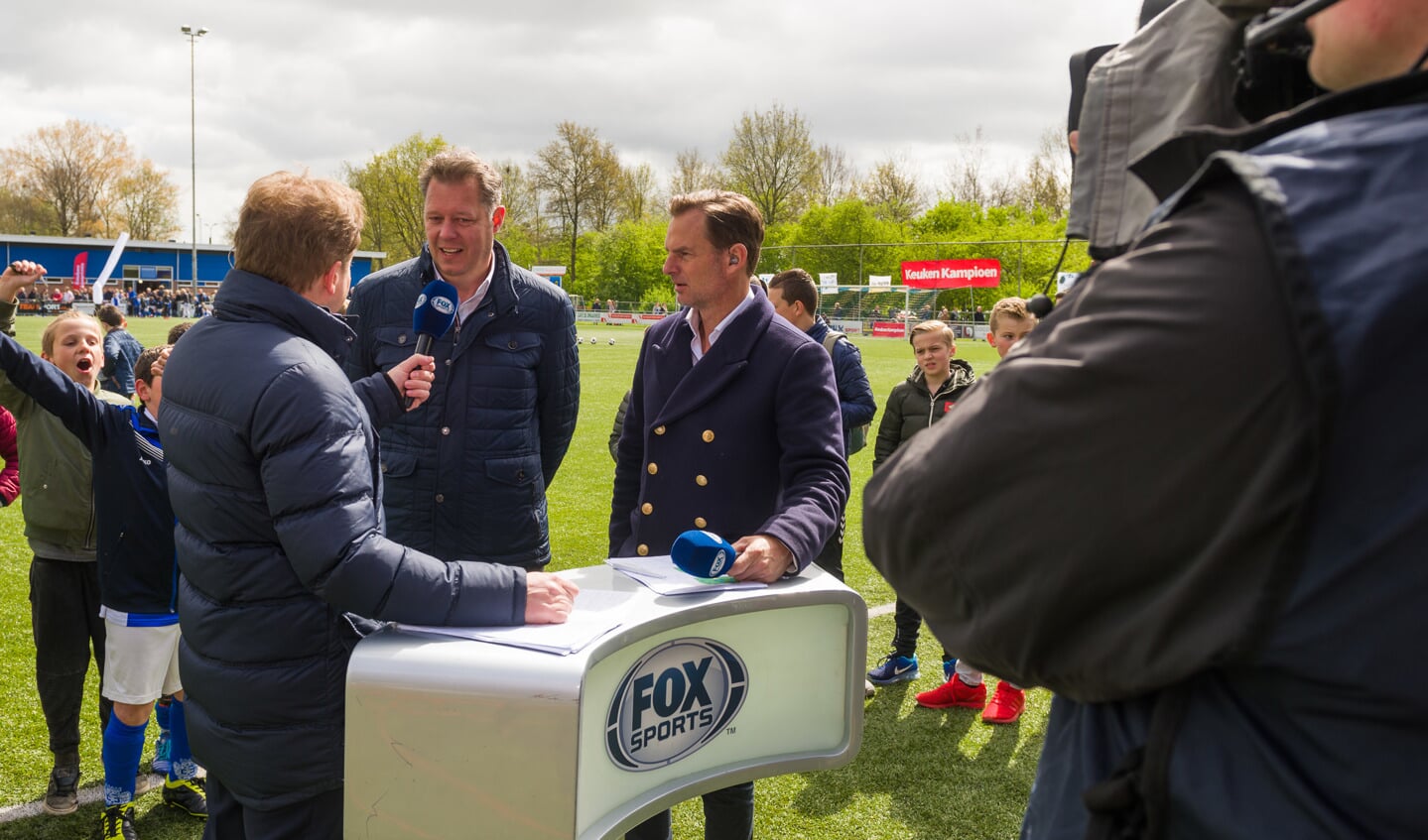 Naast de complete crew van FOX Sports waren analist Ronald de Boer, verslaggever Pascal Kamperman en commentator Koert Westerman aanwezig. Foto: PR