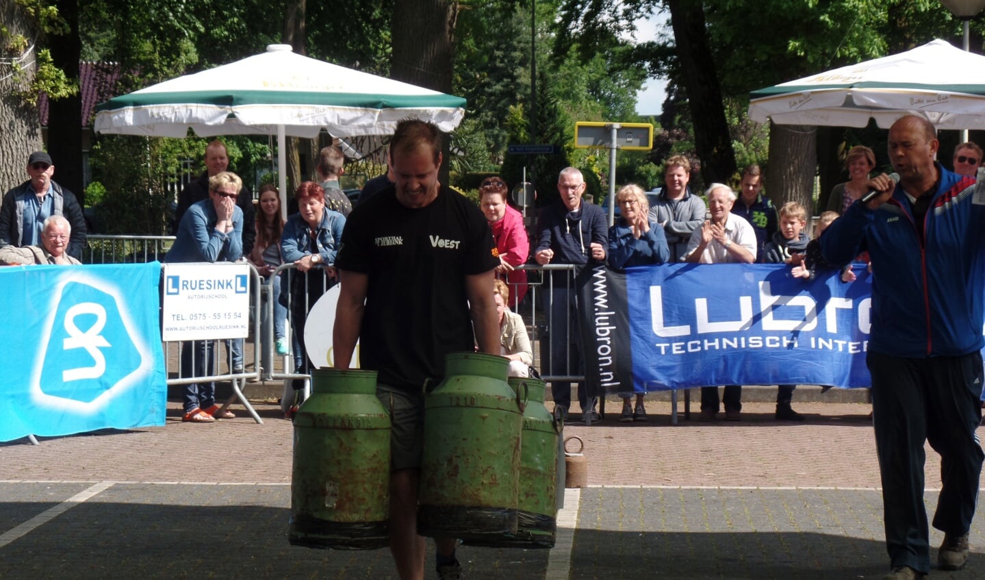 Melkbussensjouwen behoorde tot een van de zes onderdelen. Foto: Jan Hendriksen. 