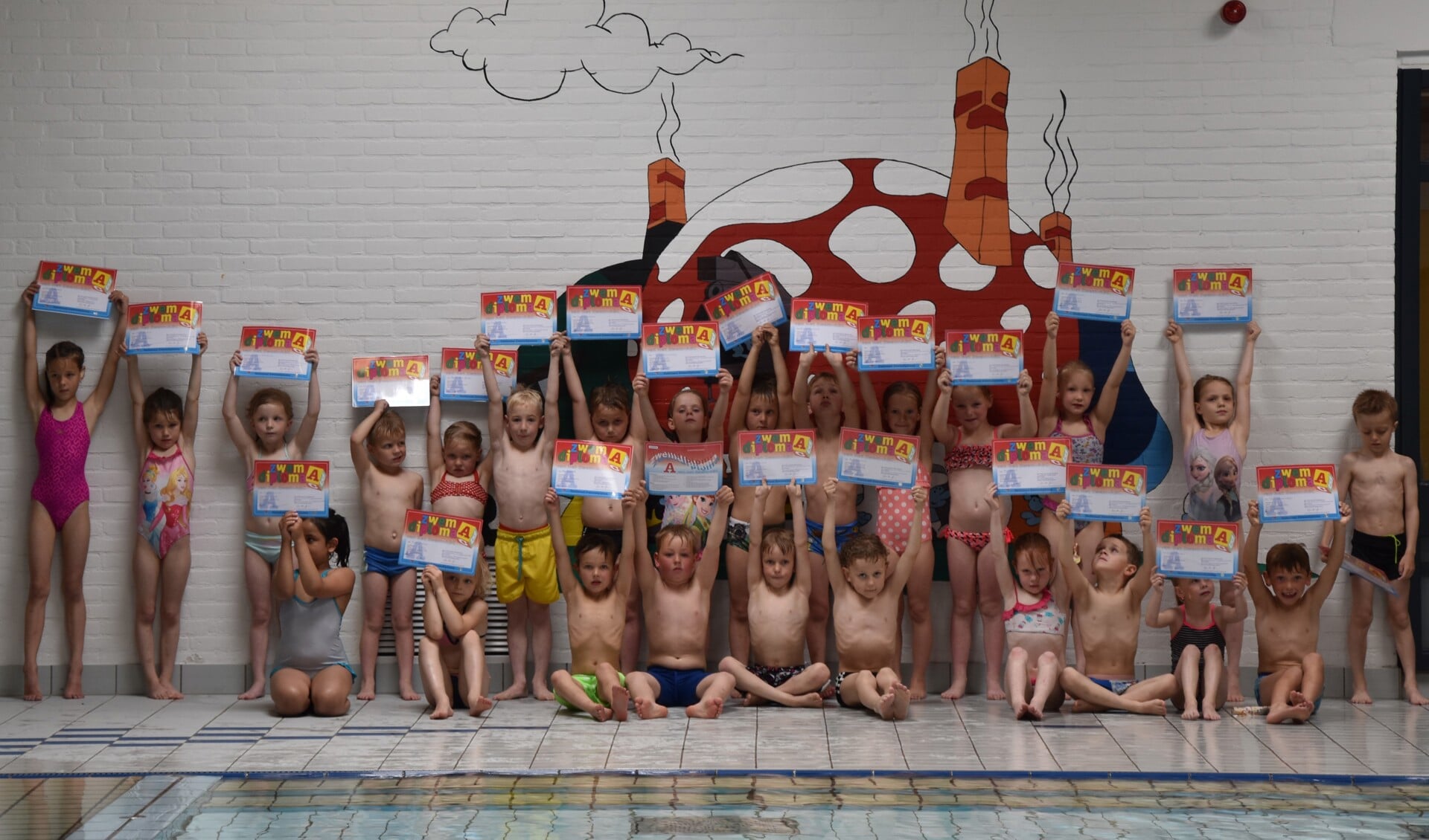 Diploma zwemmen zwemschool-Lichtenvoorde. Foto: PR