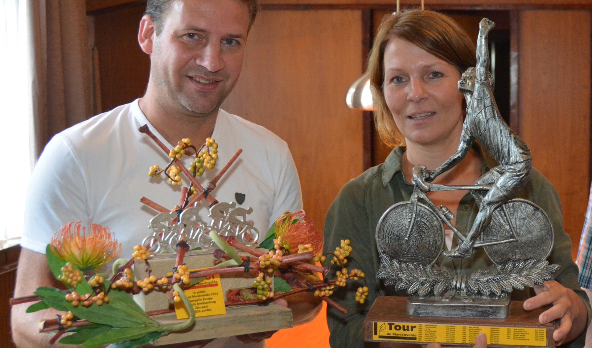 Renate Krabbenborg uit Zieuwent won de 33ste Tour de Mariënvelde samen met haar man en adviseur Dennis. Foto: PR