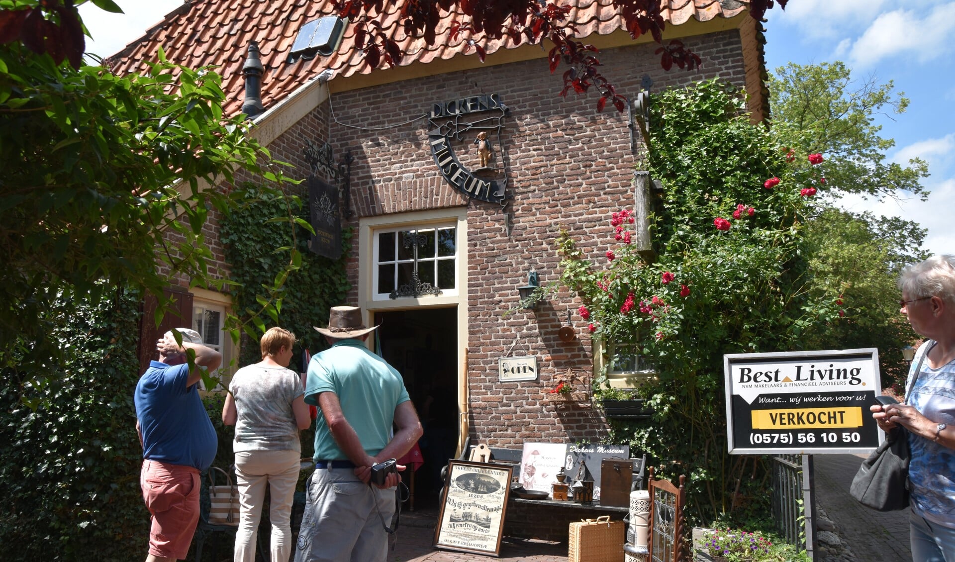 Bezoekers kunnen nog tot half oktober het Dickens museum in Bronkhorst bewonderen. Foto: Alice Rouwhorst