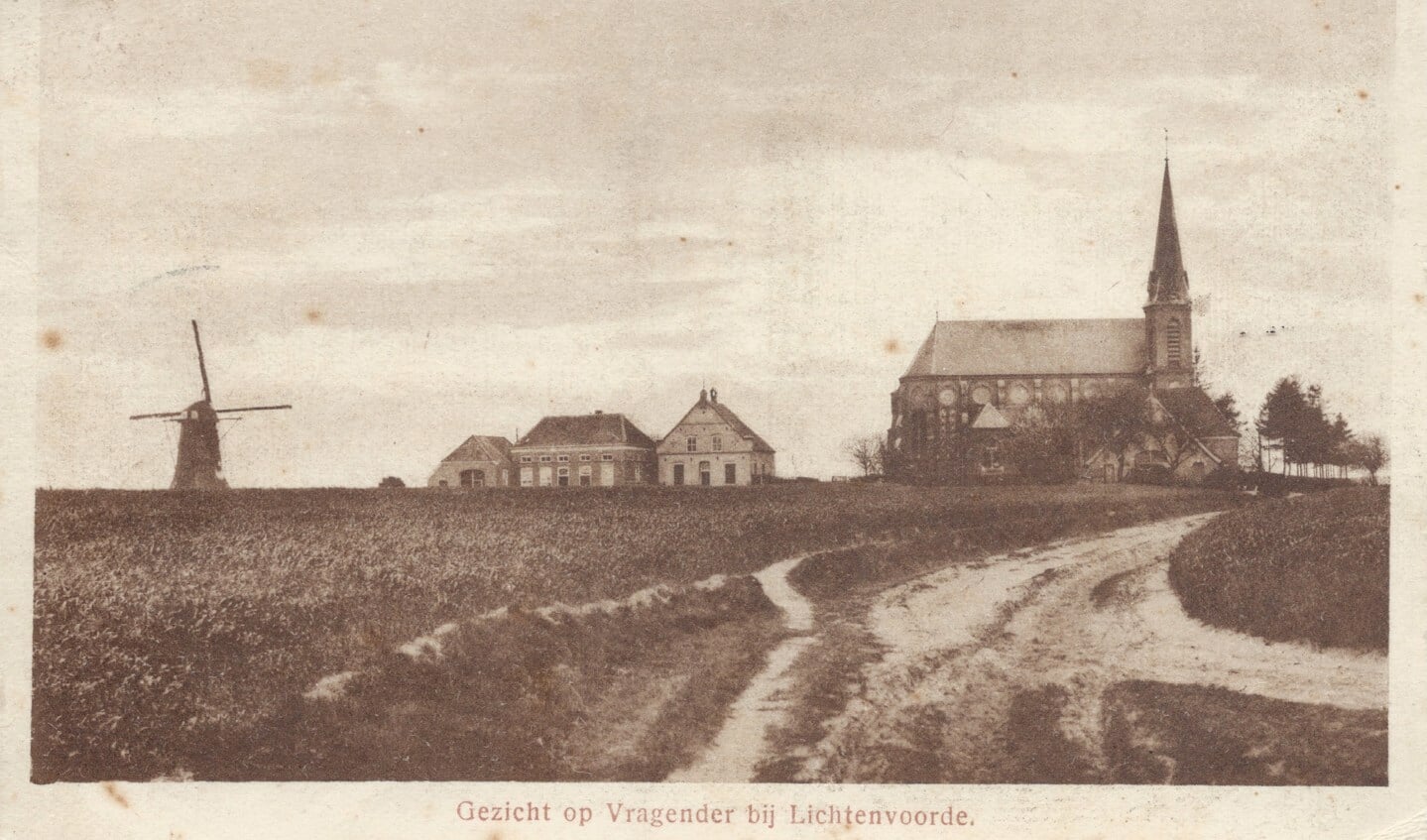 Een ansichtkaart uit ongeveer 1910 met de molen. Foto: PR