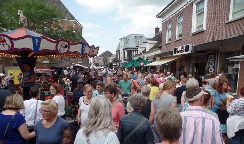 De publieke toeloop was vooral in de middaguren gigantisch. Foto: Jan Hendriksen.