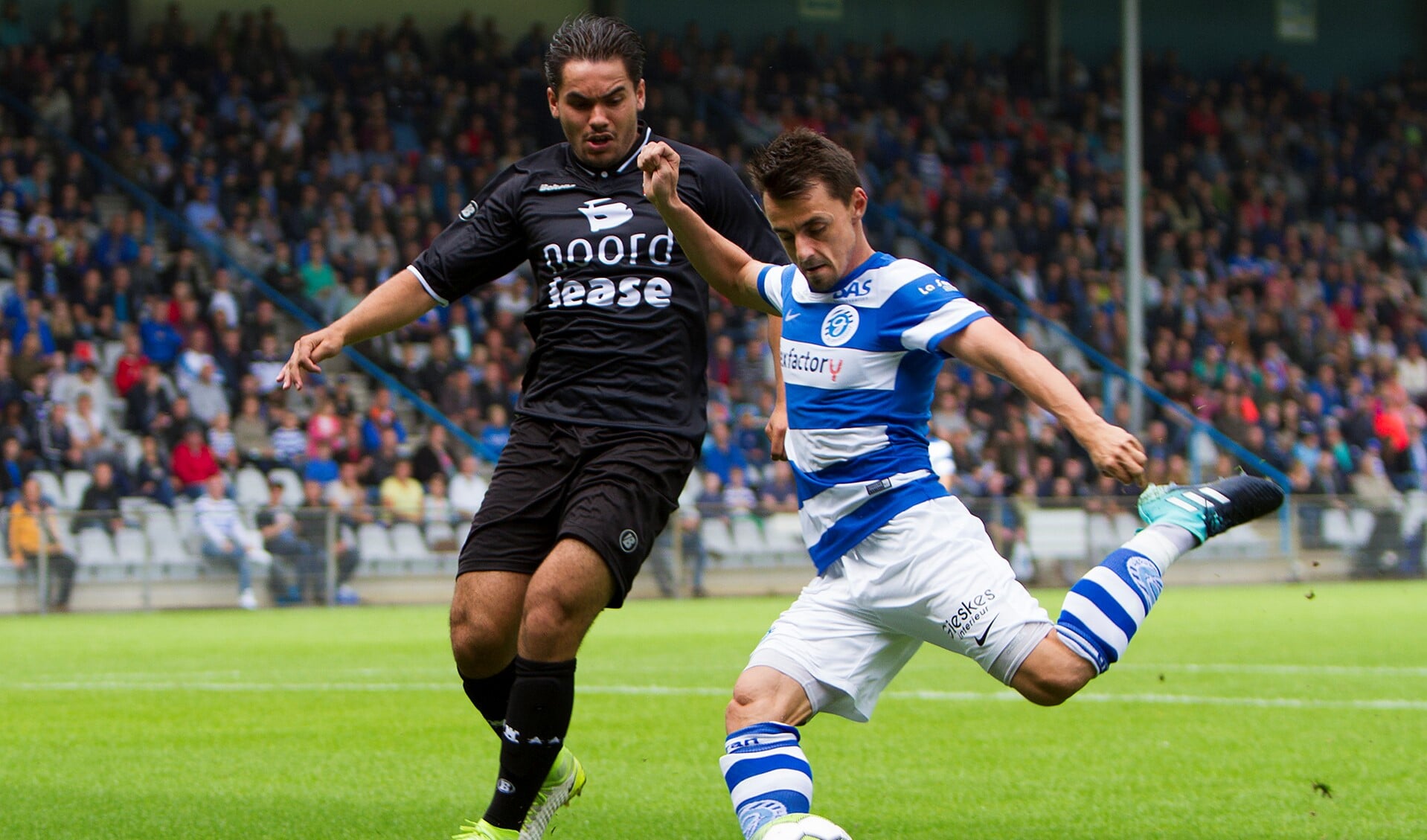 Daryl van Mieghem scoorde driemaal tijdens de 'generale repetitie'  tegen FC Emmen. Foto: PR