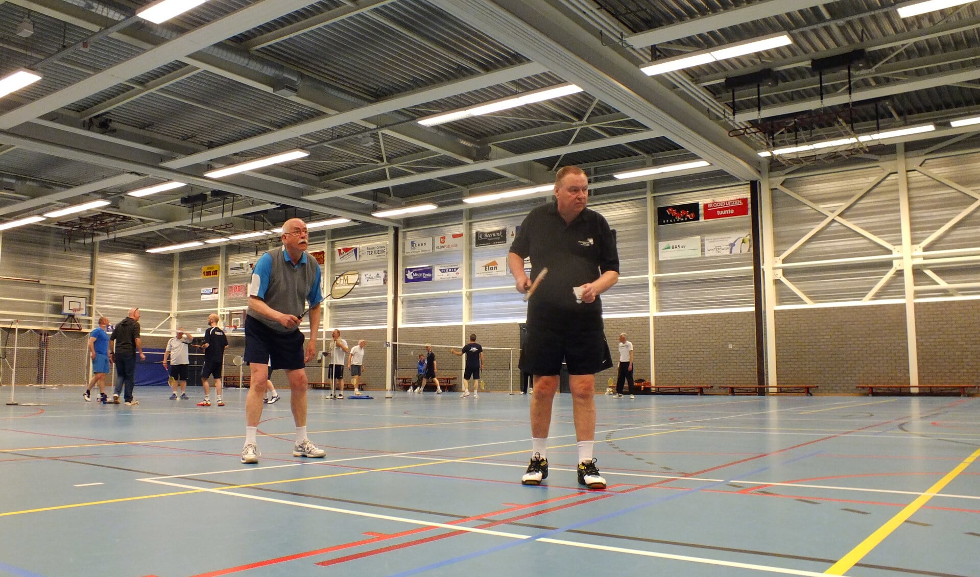 Badminton is ook voor vijftigplussers een leuke sport. Foto: PR