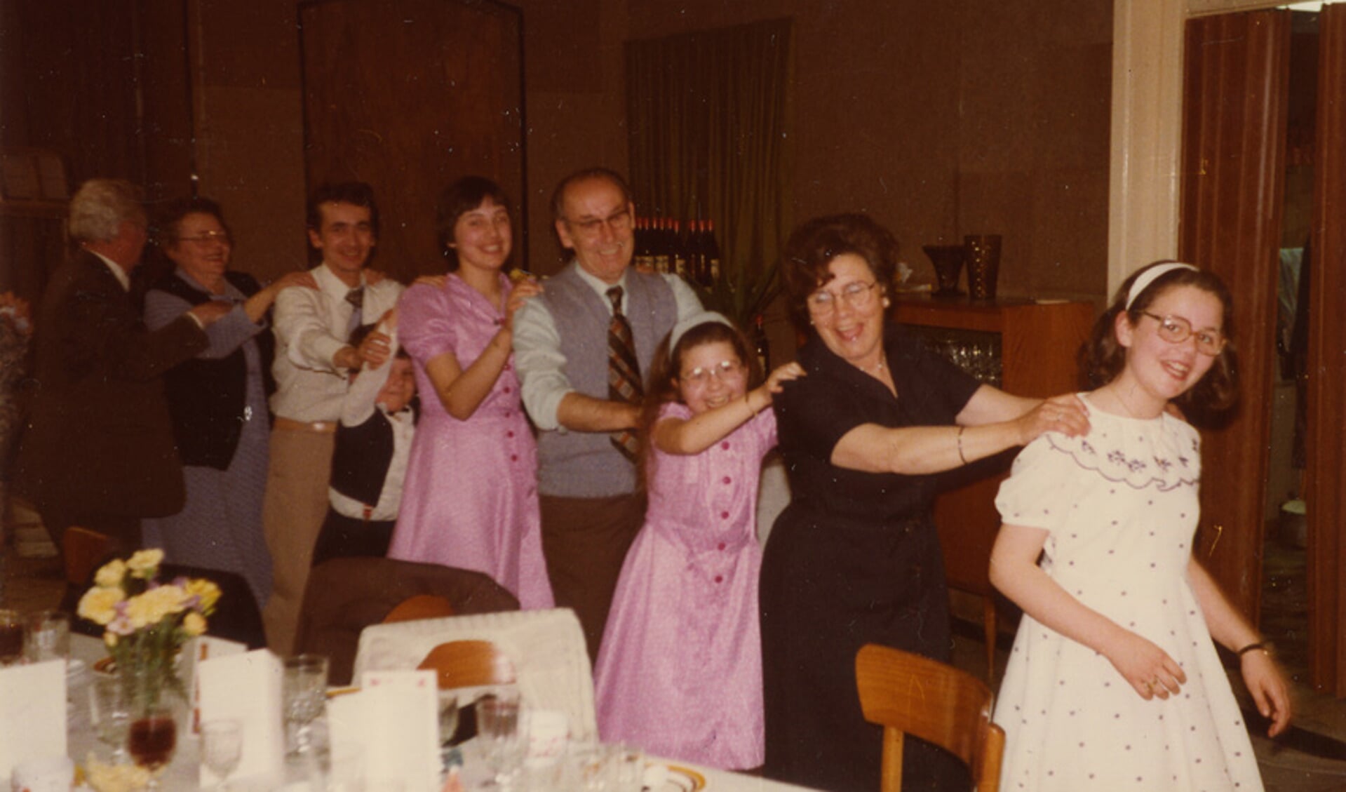 Een bruiloftstafereel uit de jaren 70. Foto: Familiealbum Aloys Hulshof