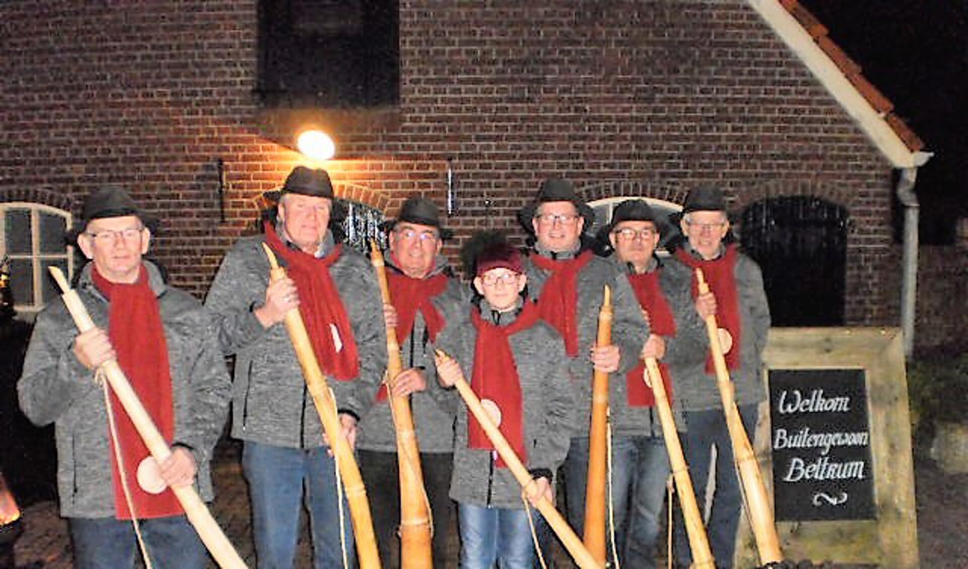 De Adventbloazers te Groenlo bloazen af. Foto: Bart Arends