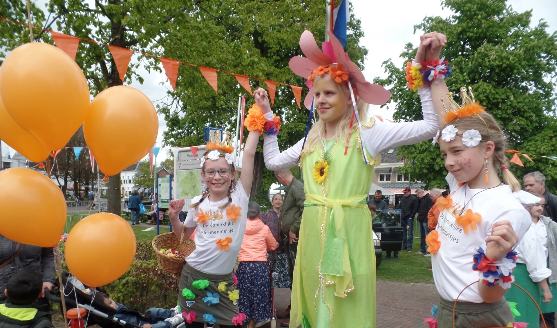 De doelstelling van Oranjevereniging Vorden is om dit jaar de succesvolle Kids Living Statues op Koningsdag deel te laten nemen aan de speciale optocht in het kader van het 120-jarig bestaan van Oranjevereniging Vorden. Foto: Jan Hendriksen