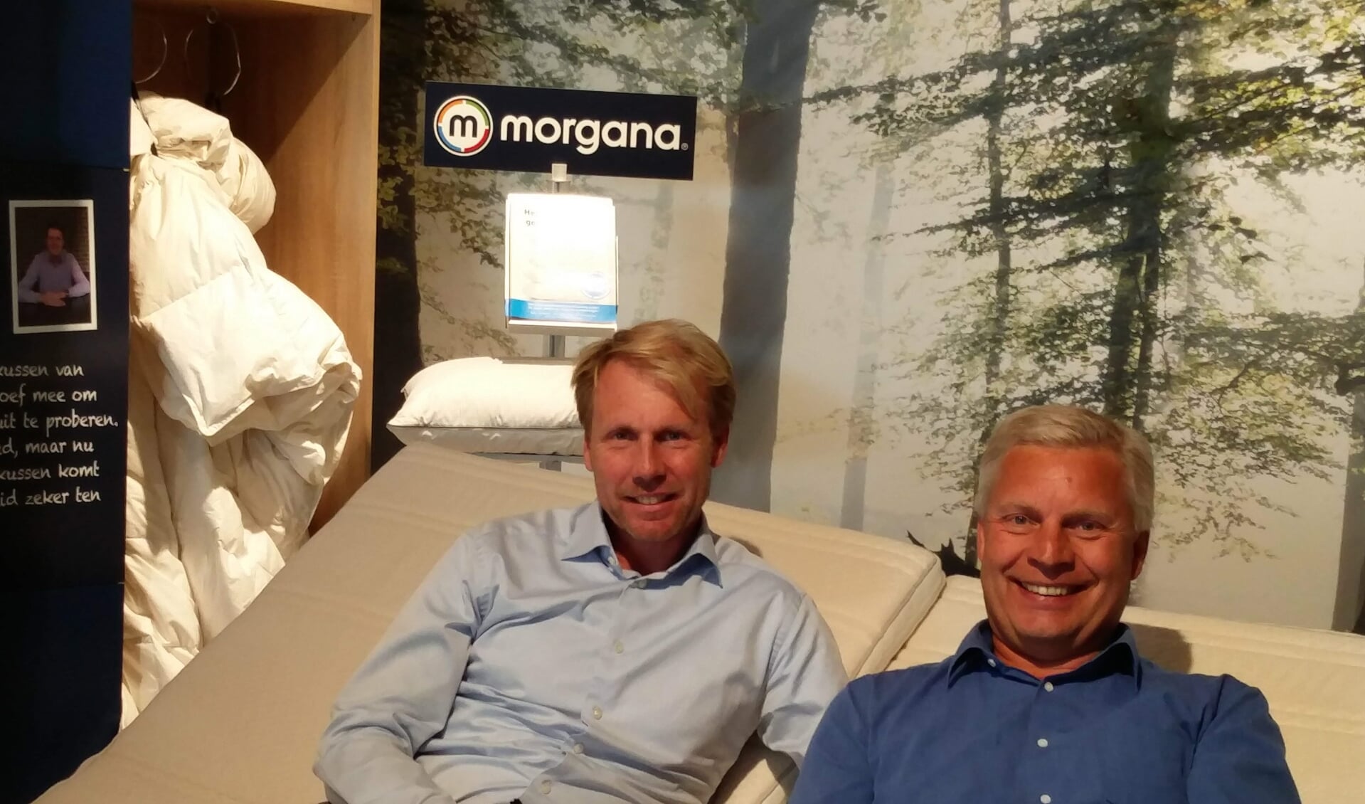 Hessel Lubbers, eigenaar van Morgana Doetinchem en Hans Horstink, voorzitter van Morgana DVO ondertekenen de overeenkomst. Foto: PR