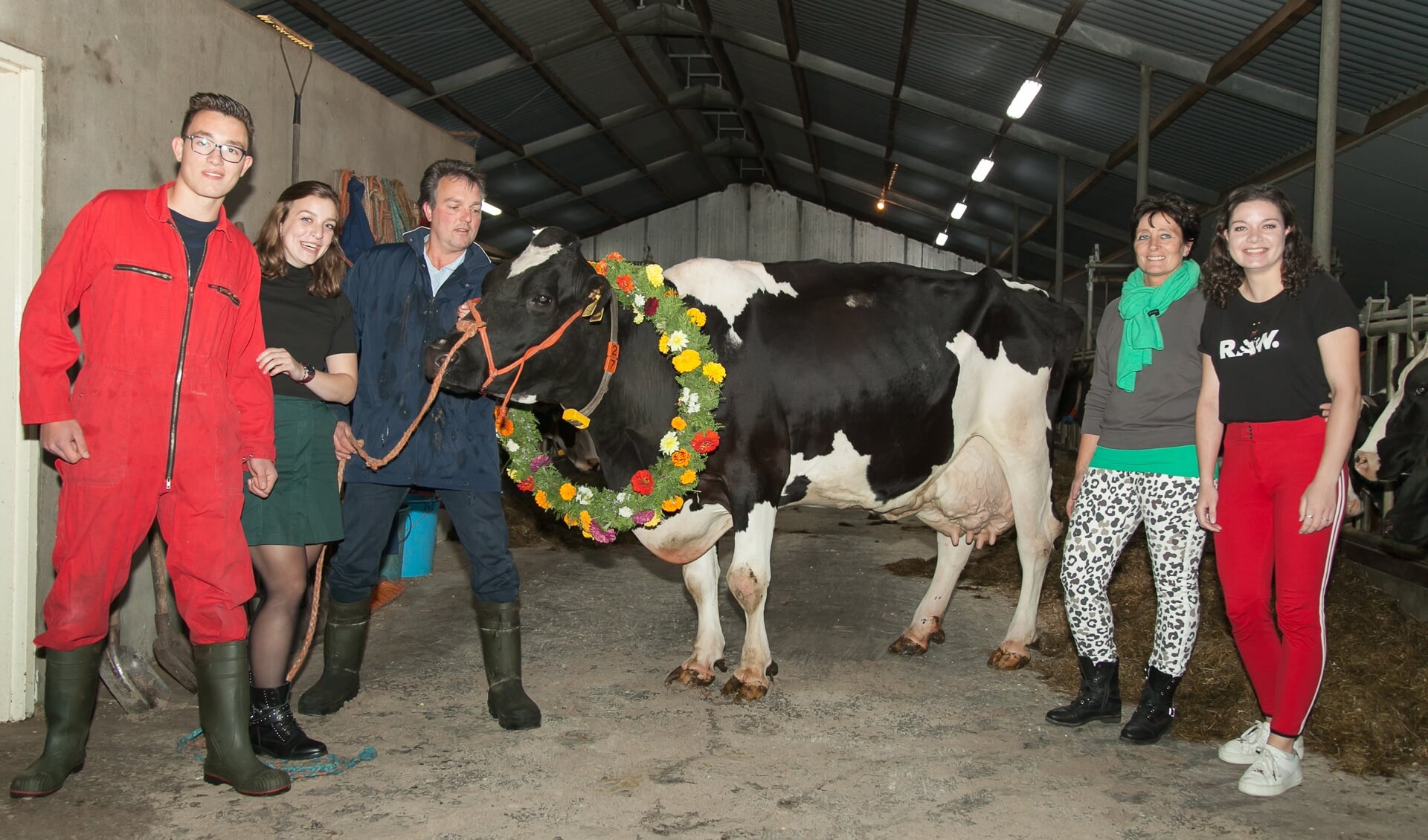 Van links naar rechts Delan, Niké, René, Sonja 46, Irma en Ronel Klein Wassink. Foto Christian Meuleman.