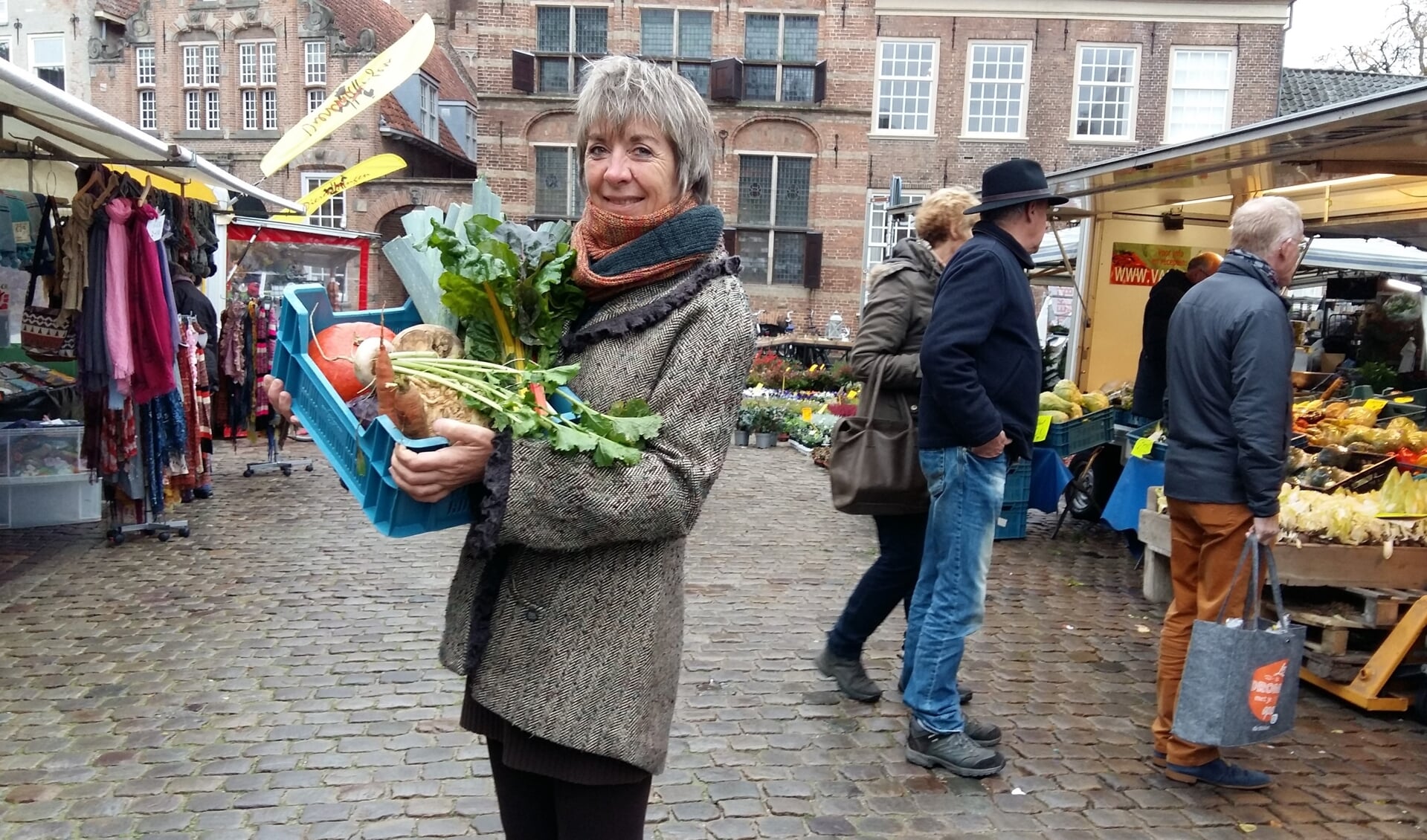 Op de zaterdagmarkt van 17 november vraagt Stadsvoedsel Zutphen aandacht voor seizoensgroenten. Foto: PR