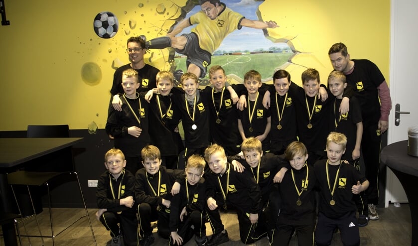 Het kampioensteam van VV Ruurlo JO13-3. Foto: PR
