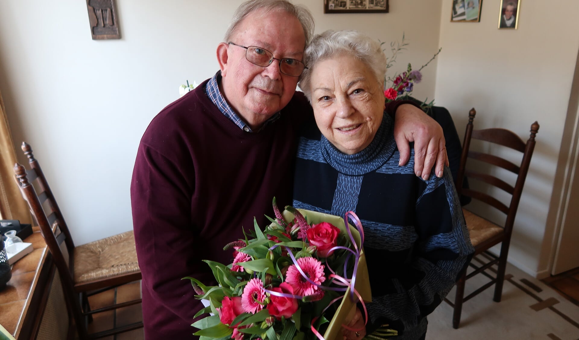 Het echtpaar Houwen-Brus uit Hengelo dat op Valentijnsdag 60 jaar getrouwd was. Foto: Luuk Stam