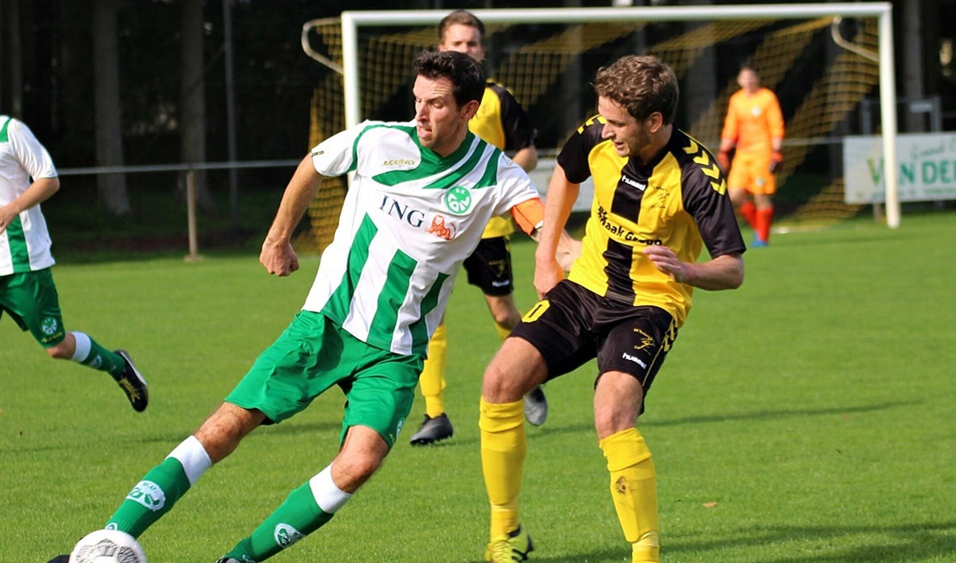 Robin Wiendels aan de bal in de wedstrijd tegen Terborg. Foto: PR/sv Loil