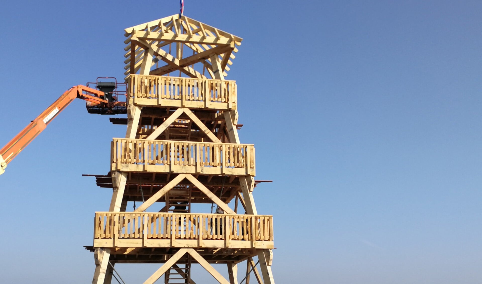 De uitkijktoren bij de Needse Berg. Foto: Rob Weeber