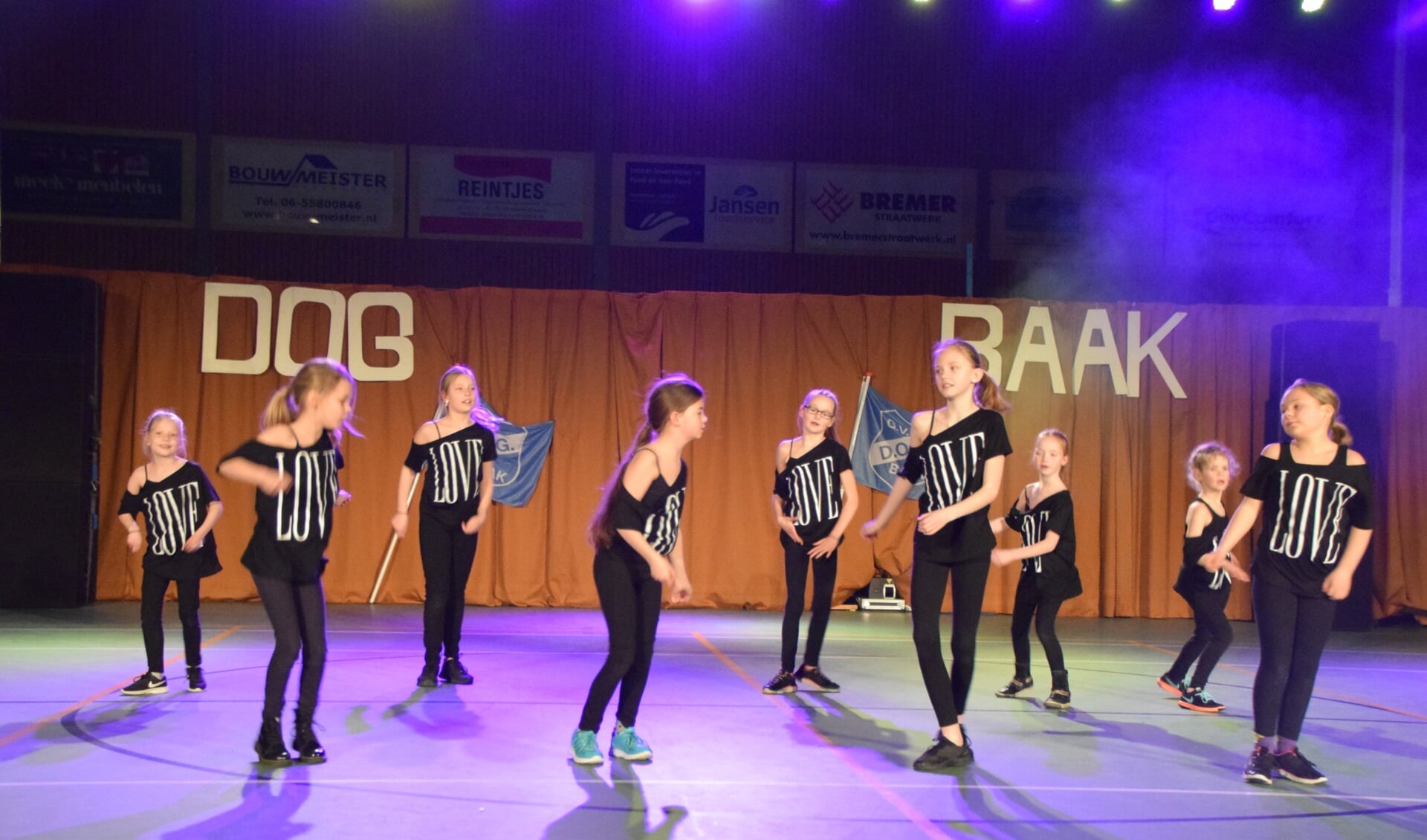Dans- en gymvereniging DOG Baak organiseert ieder jaar een groots dansfestijn in Wichmond. Foto: Wilco Kornegoor