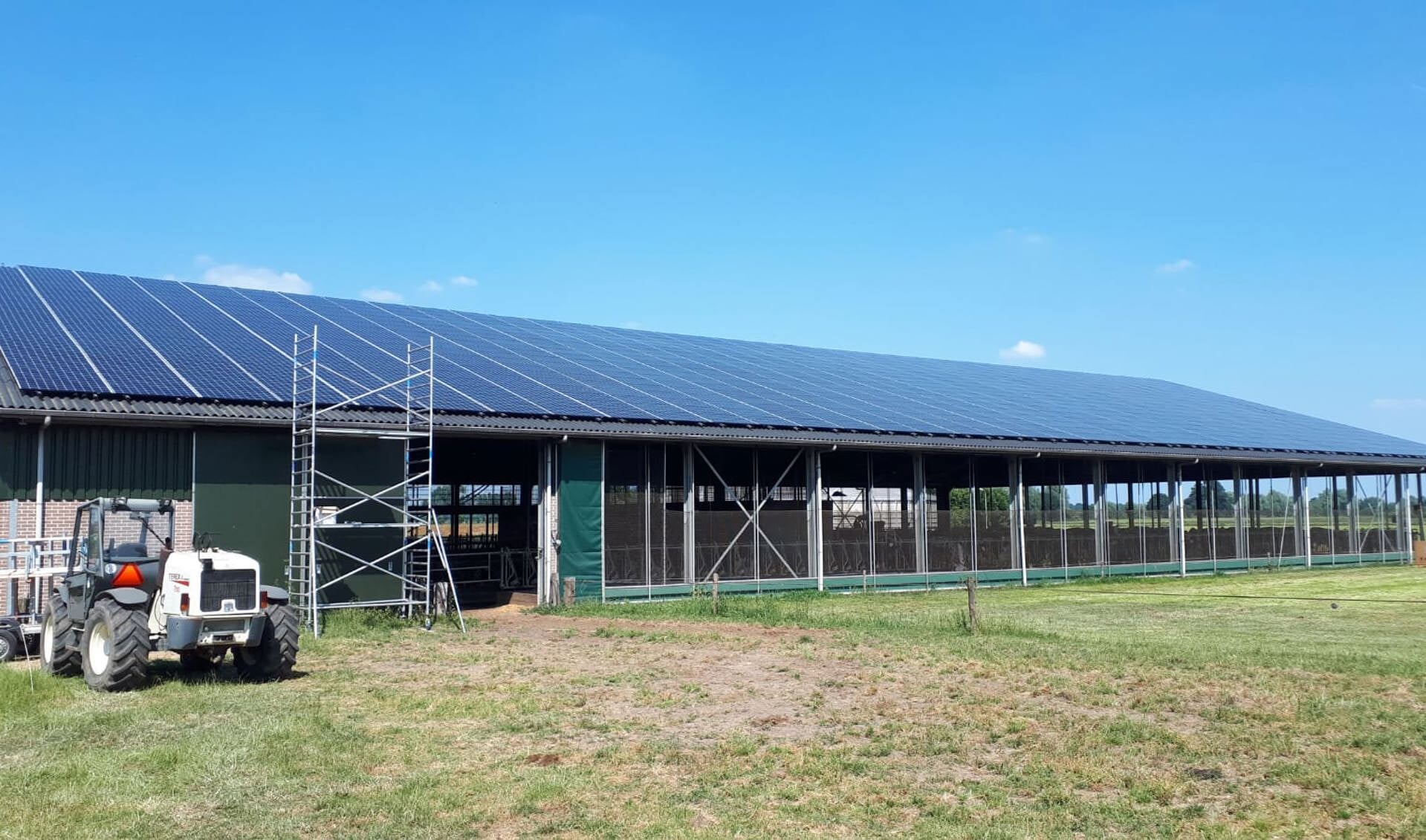 Met 740 zonnepanelen is het collectieve zonnedak in Steenderen vol. Foto: Tenten Solar