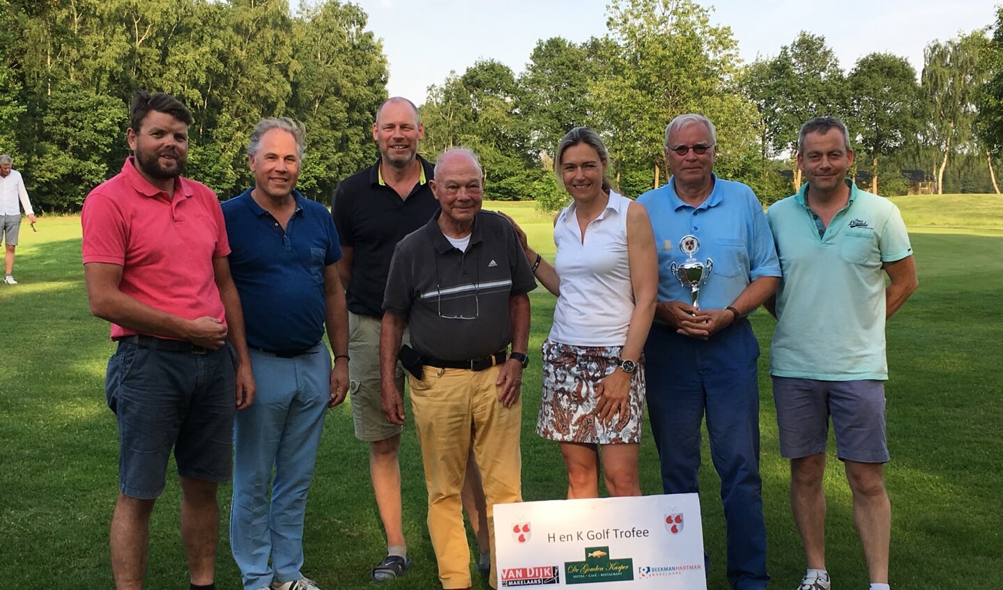 De prijswinnaars van de wedstrijd 'HenK Golf Trofee. Foto: PR